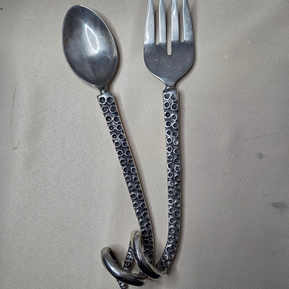 Culinary Concepts Whimsical Octopus Tentacle Stainless Serving Set Swirl Handles